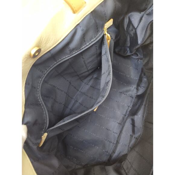 Marc By Marc Jacobs Ivory Pebbled Leather Double Handle Tote Shoulder Bag - Picture 13 of 15